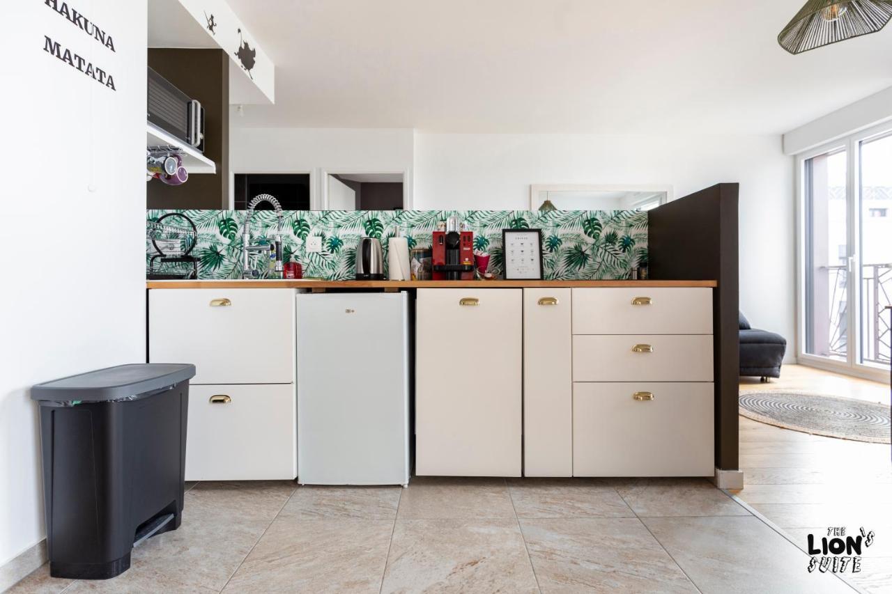 The Lion'S Suite: A Full Flat Near Disneyland. 쉐시 외부 사진